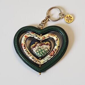 Tory Burch Leather Heart Spinner Keychain Key Fob Green White Floral Goldtone